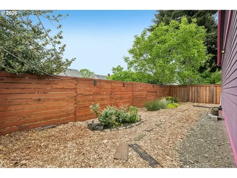 1511 NE Rosa Parks Way Portland OR 97211