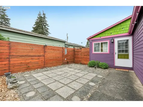 1511 NE Rosa Parks Way Portland OR 97211