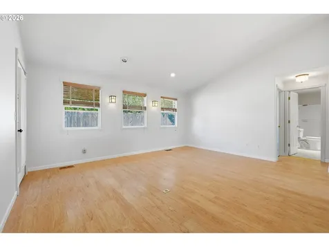 9904 NE 41st Court Vancouver WA 98686