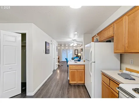 1623 Oak Patch Road Eugene OR 97402