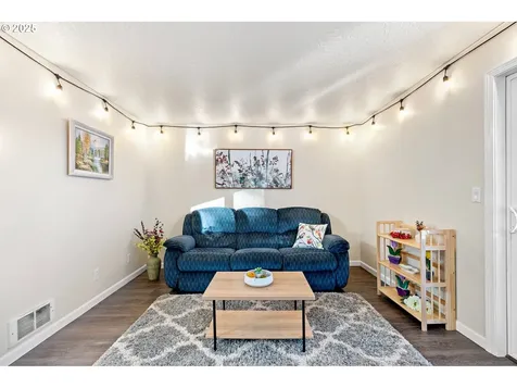 1623 Oak Patch Road Eugene OR 97402