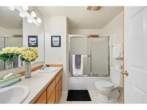 1623 Oak Patch Road Eugene OR 97402