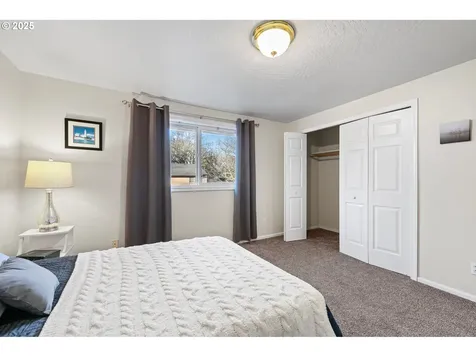 1623 Oak Patch Road Eugene OR 97402
