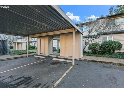 1623 Oak Patch Road Eugene OR 97402