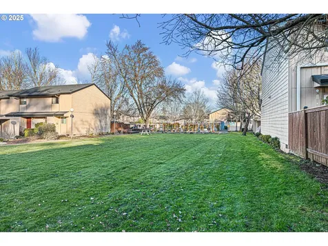 1623 Oak Patch Road Eugene OR 97402