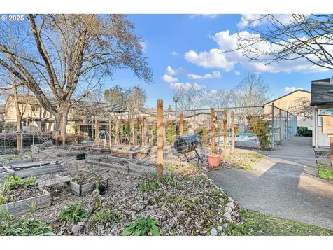 1623 Oak Patch Road Eugene OR 97402