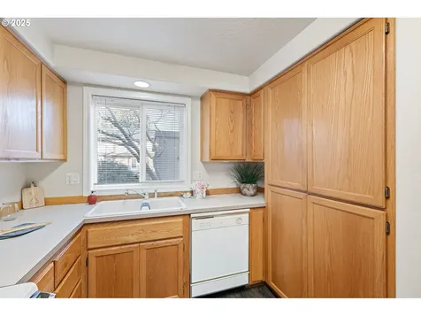 1623 Oak Patch Road Eugene OR 97402
