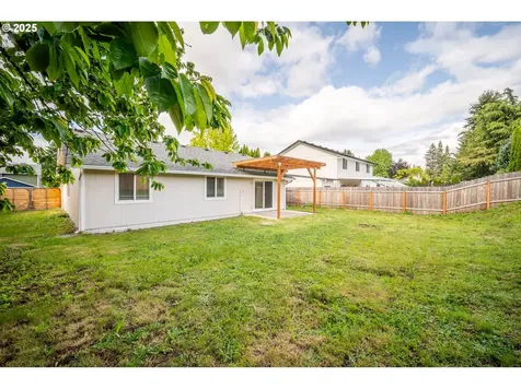 10705 NE 90th Street Vancouver WA 98662