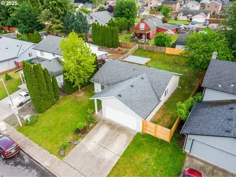10705 NE 90th Street Vancouver WA 98662