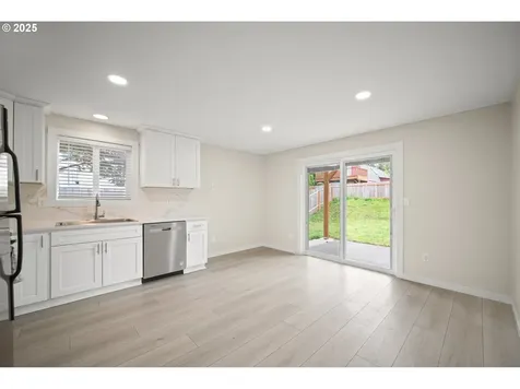 10705 NE 90th Street Vancouver WA 98662