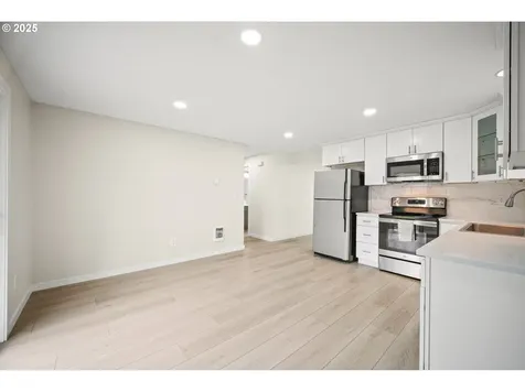 10705 NE 90th Street Vancouver WA 98662