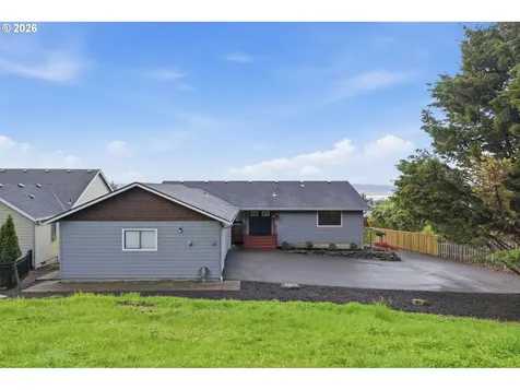 3995 X Street Washougal WA 98671