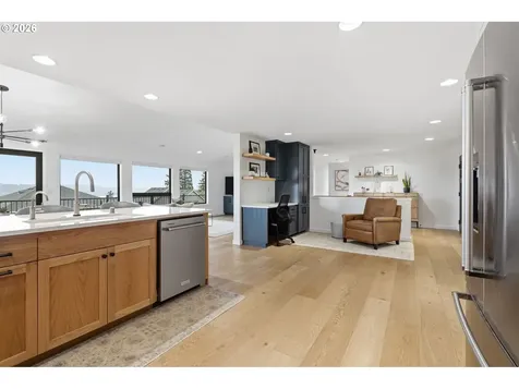 3995 X Street Washougal WA 98671