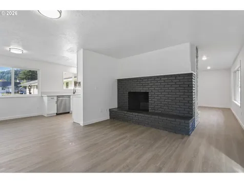 1904 SE 80th Avenue Portland OR 97215
