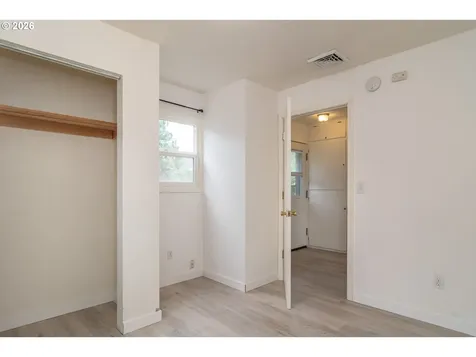 461 W Broccoli Street Roseburg OR 97471