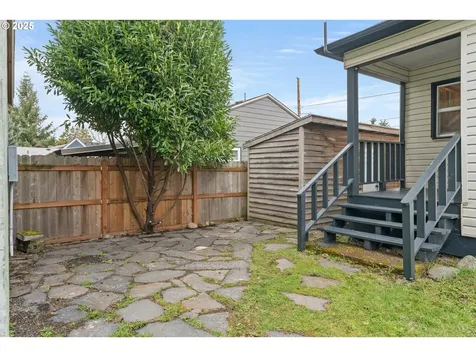 8925 N Hodge Avenue Portland OR 97203