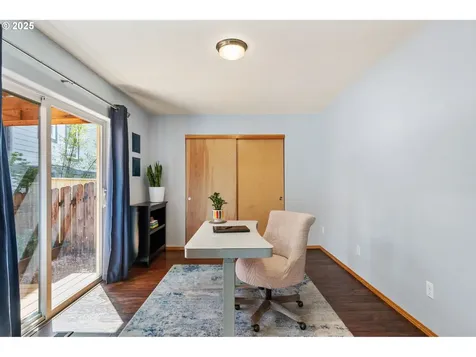 1178 NE 6th Street Gresham OR 97030