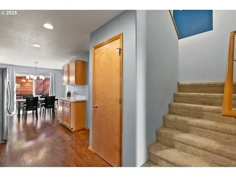 1178 NE 6th Street Gresham OR 97030