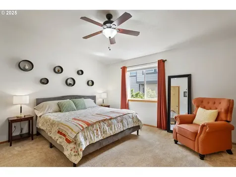 1178 NE 6th Street Gresham OR 97030