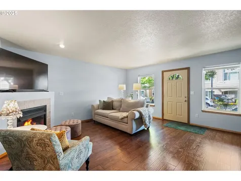 1178 NE 6th Street Gresham OR 97030