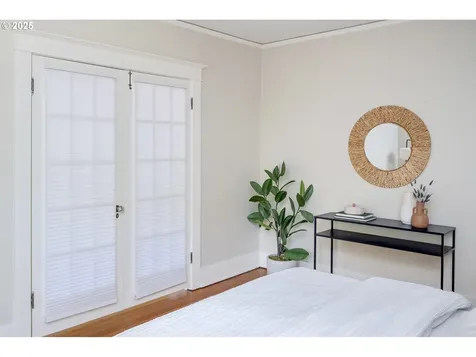 205 SE 32nd Avenue Portland OR 97214