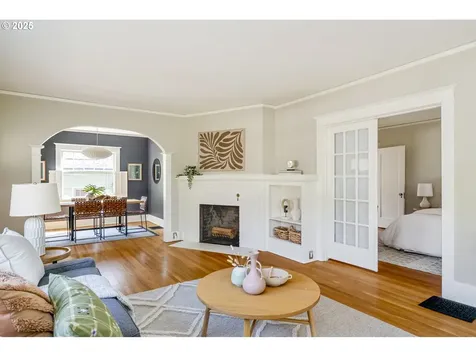 205 SE 32nd Avenue Portland OR 97214