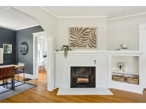 205 SE 32nd Avenue Portland OR 97214