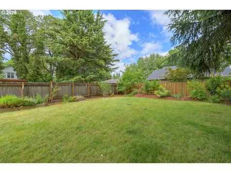 928 SE Davis Street Mcminnville OR 97128
