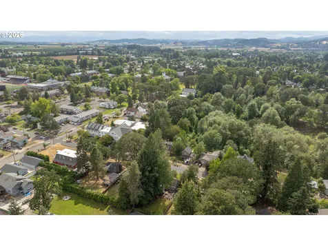 928 SE Davis Street Mcminnville OR 97128
