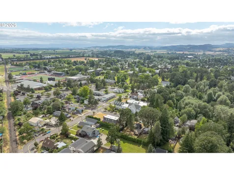 928 SE Davis Street Mcminnville OR 97128
