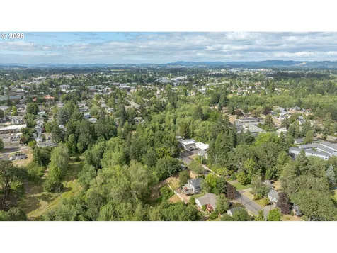 928 SE Davis Street Mcminnville OR 97128