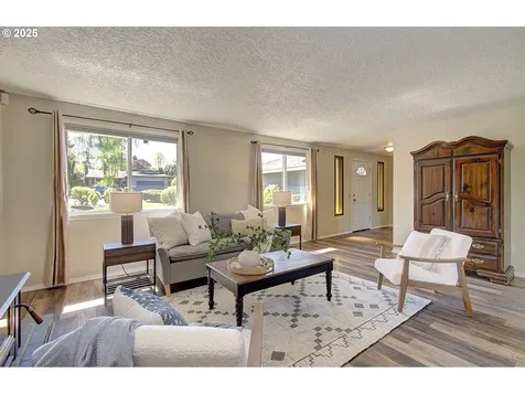 1116 NW 75th Circle Vancouver WA 98665