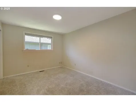 1116 NW 75th Circle Vancouver WA 98665