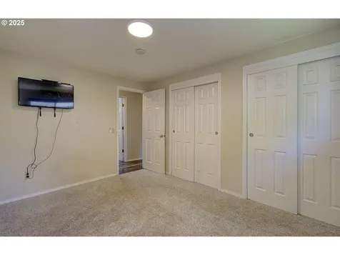 1116 NW 75th Circle Vancouver WA 98665