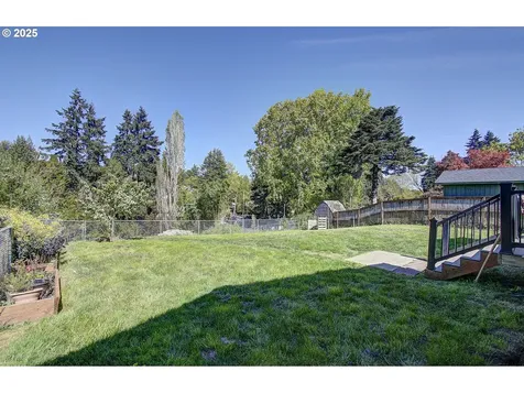 1116 NW 75th Circle Vancouver WA 98665
