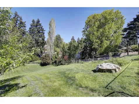 1116 NW 75th Circle Vancouver WA 98665