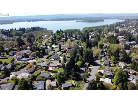1116 NW 75th Circle Vancouver WA 98665