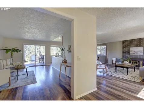 1116 NW 75th Circle Vancouver WA 98665