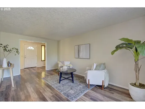 1116 NW 75th Circle Vancouver WA 98665