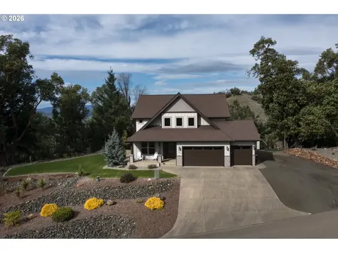 1252 Southridge Way Roseburg OR 97470