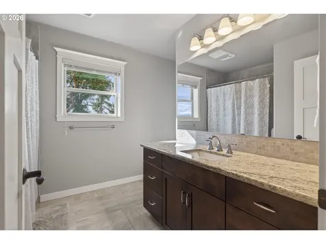 1252 Southridge Way Roseburg OR 97470