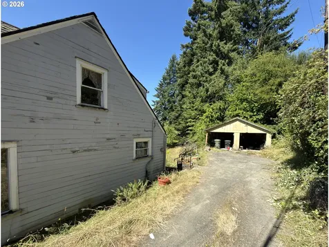 4411 Pacific Way Longview WA 98632
