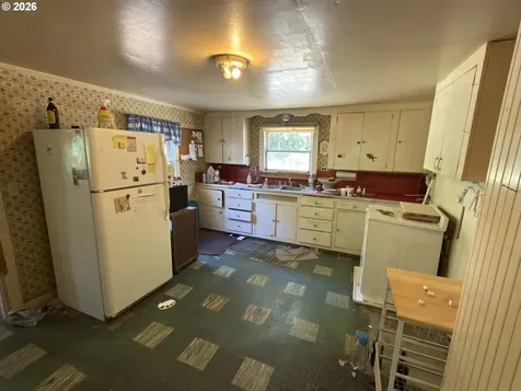 4411 Pacific Way Longview WA 98632