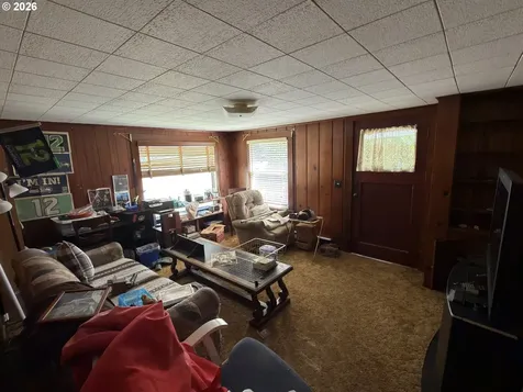 4411 Pacific Way Longview WA 98632