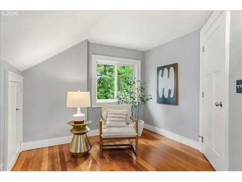 1845 SE Reedway Street Portland OR 97202