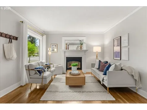 1845 SE Reedway Street Portland OR 97202