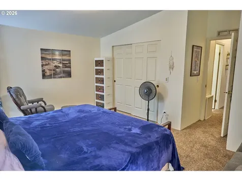1699 N Terry Street Eugene OR 97402