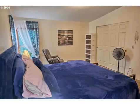 1699 N Terry Street Eugene OR 97402