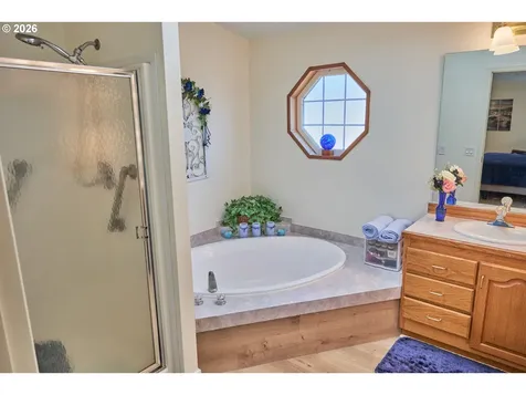 1699 N Terry Street Eugene OR 97402