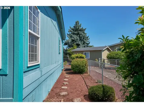 1699 N Terry Street Eugene OR 97402